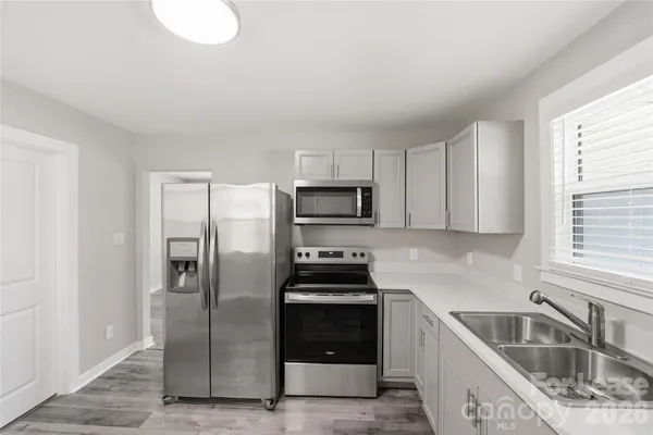 $2,050 | 2301 Shamrock Drive, Charlotte, NC 28205