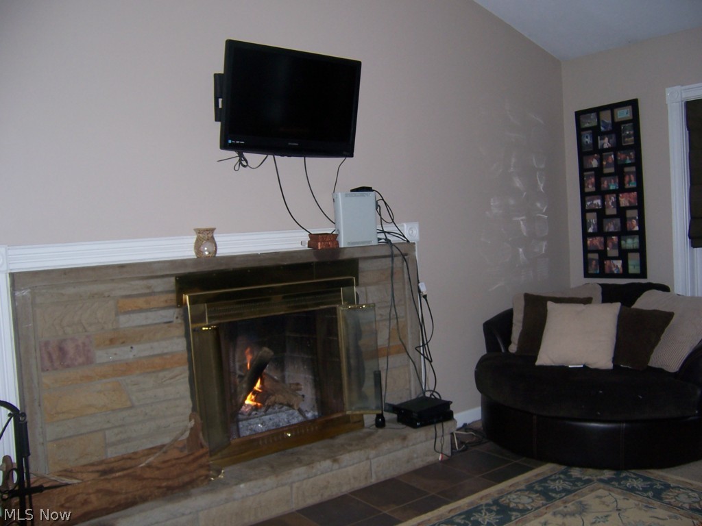 7511 Mayfield Road Chesterland, OH 44026 - Photo 4 of 25 Gallery Image 4
