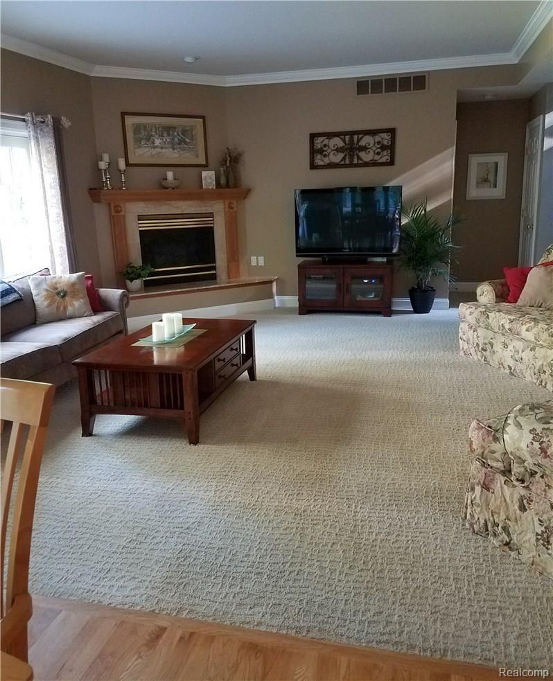 910 Kent Road Ortonville, MI 48462 - Photo 6 of 28 20170611_084656.jpg