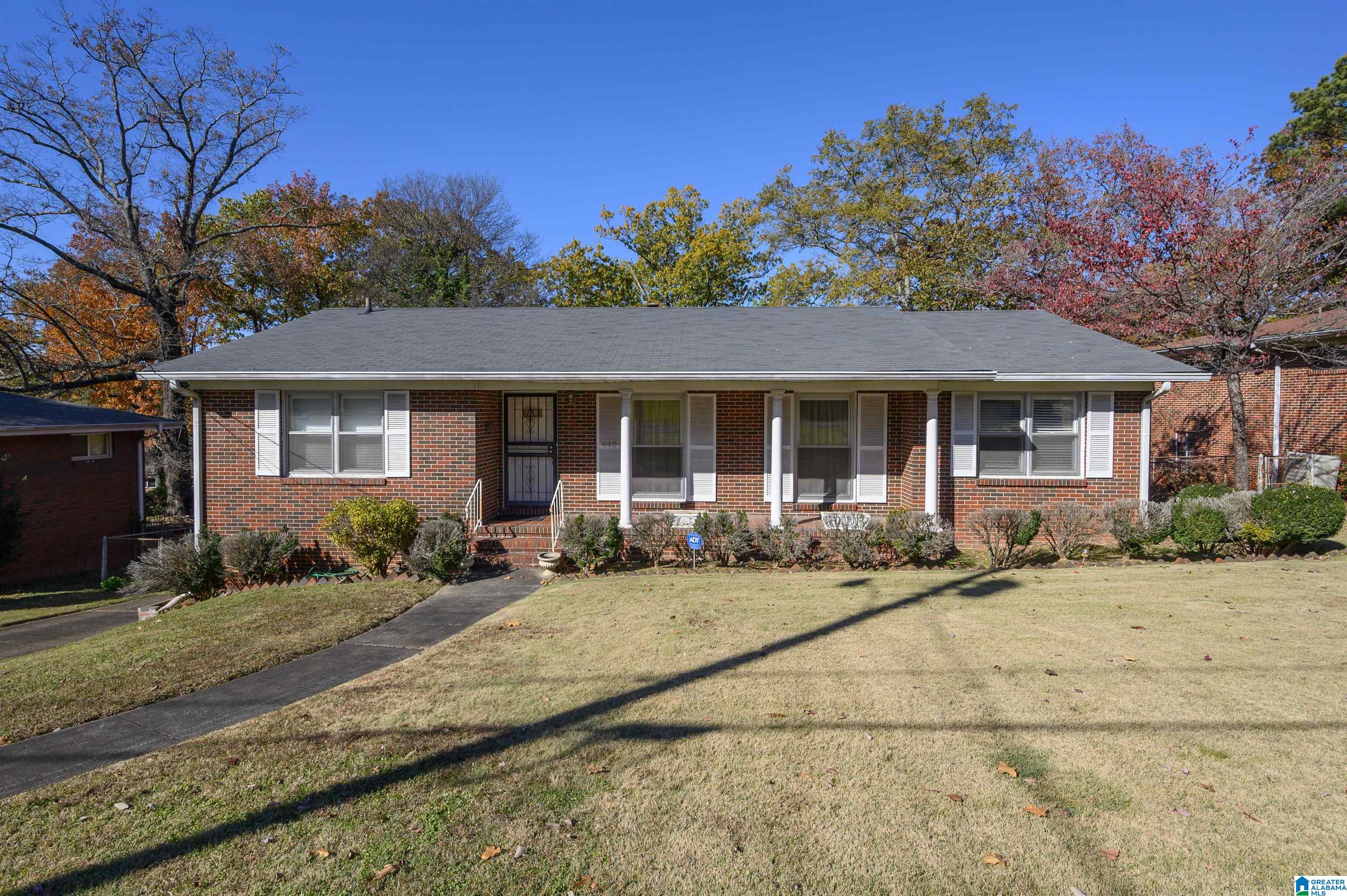 440 Crest Drive Fairfield, AL 35064 - Photo 1 of 29