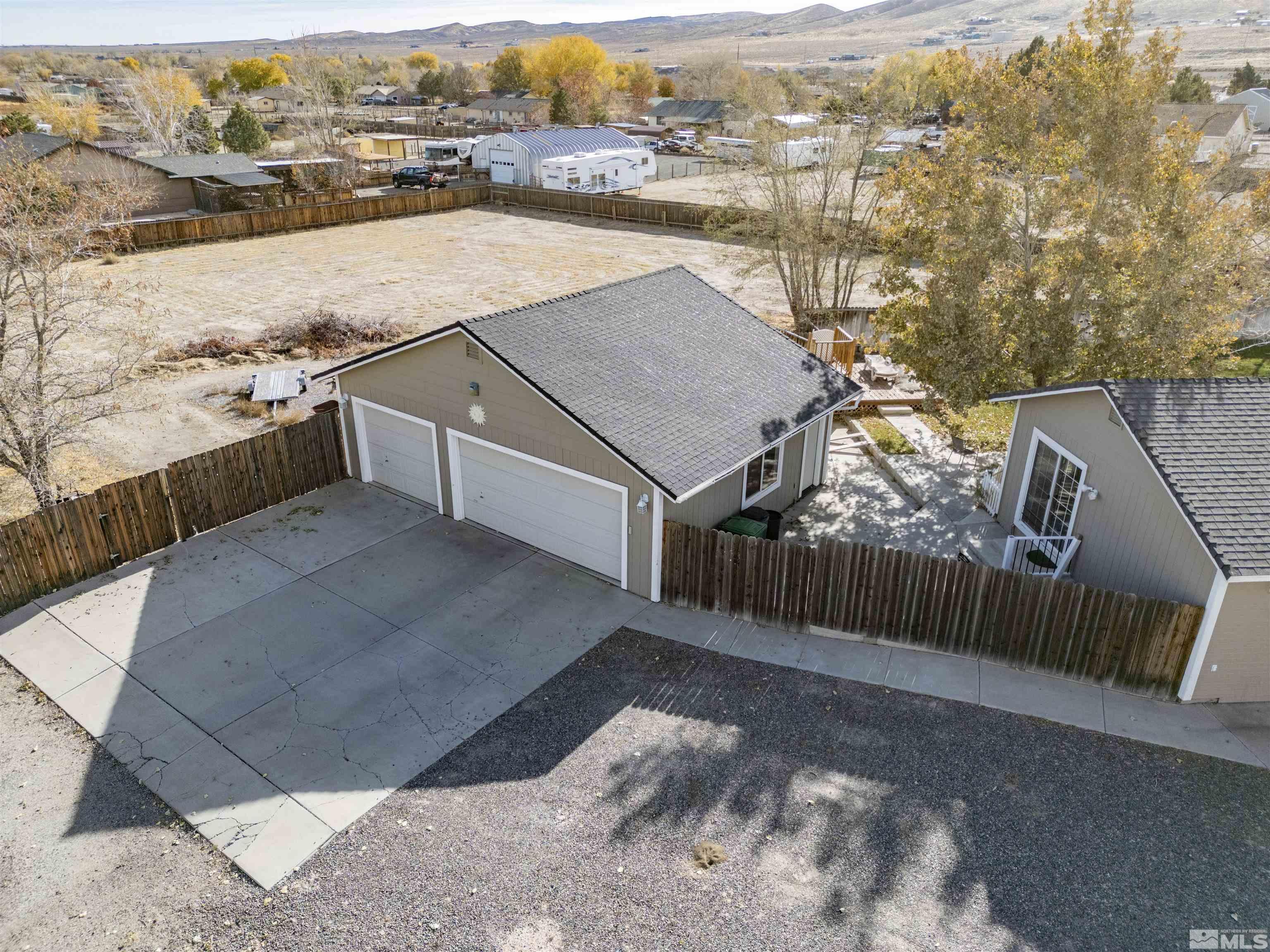 437 Crimson Road Fernley, NV 89408 - Photo 21 of 25 Photo 21