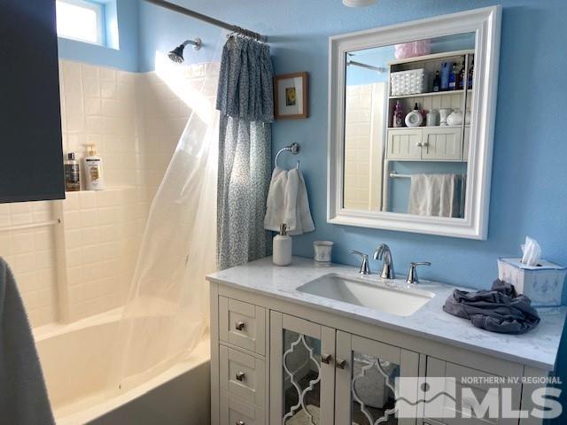 437 Crimson Road Fernley, NV 89408 - Photo 9 of 25 Photo 9