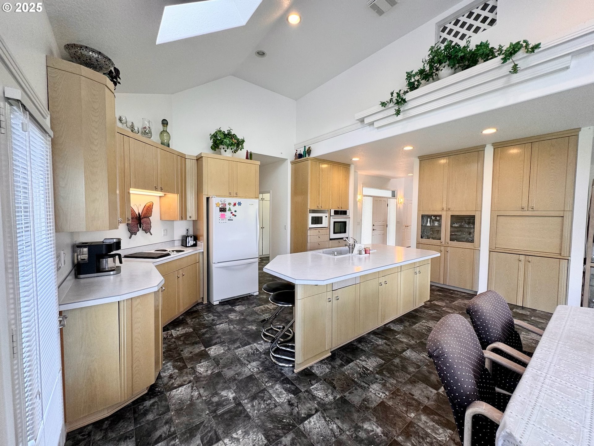 16650 South Thayer Road Oregon City, OR 97045 - Photo 10 of 33 Gallery Image 10