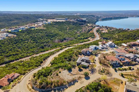 $595,000 | 13136 Villa Montana Way, Austin, TX 78732