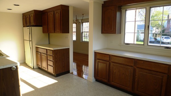 64 Hoitt Road Belmont, MA 02478 - Photo 5 of 15 Gallery Image 5