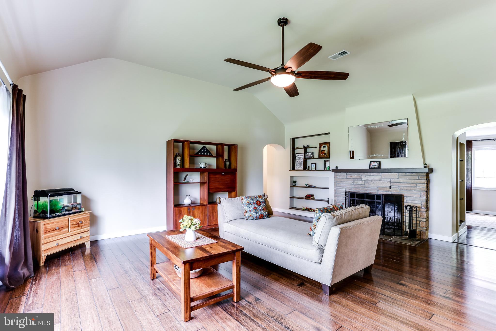 1214 Ednor Road Silver Spring, MD 20905 - Photo 2 of 34 Living Room