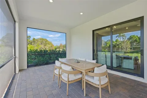 $1,295,000 | 7765 Grande Shores Drive, Sarasota, FL 34240