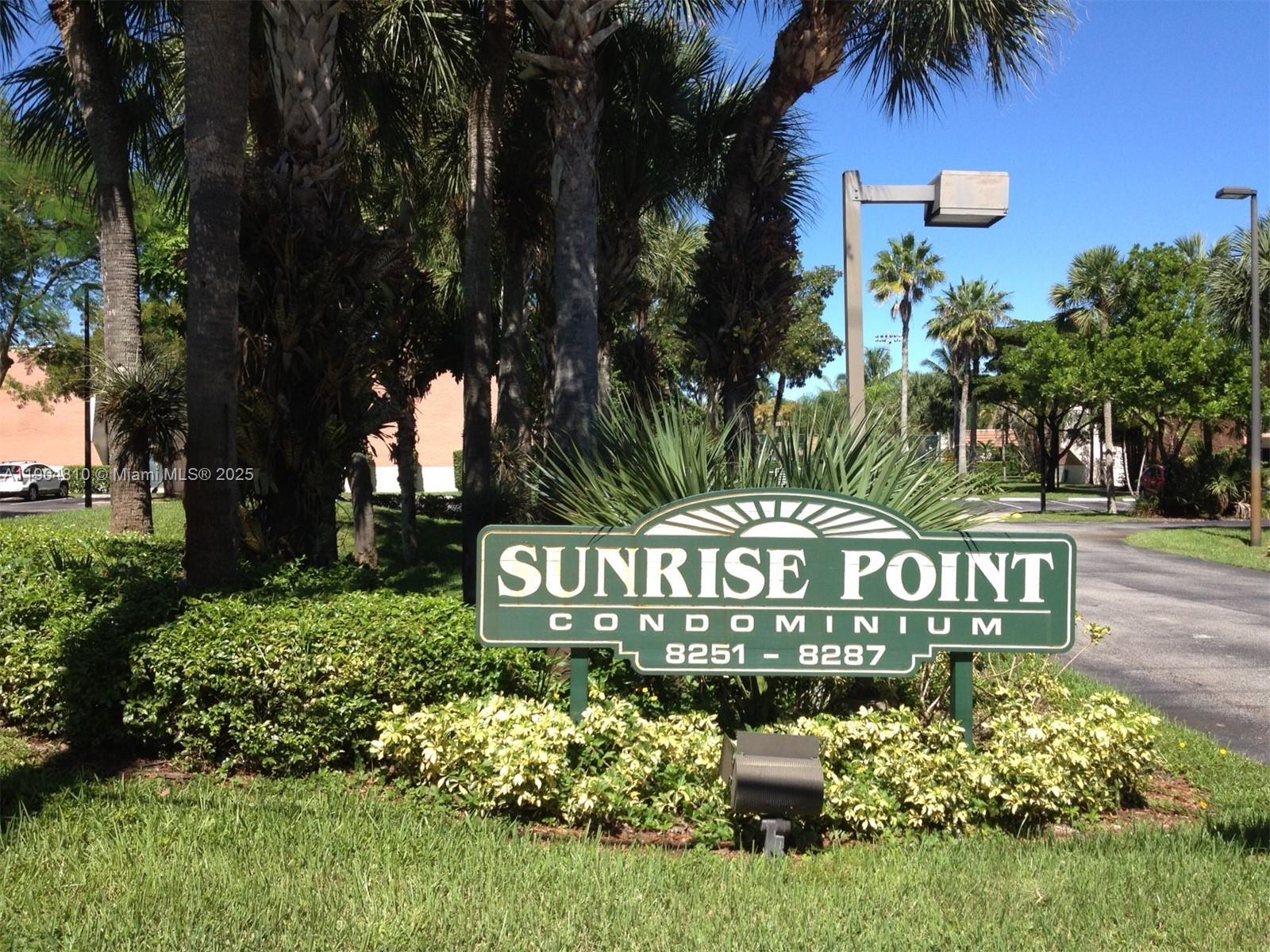 8281 Southwest 128th Street, Unit 107 Pinecrest, FL 33156 - Photo 1 of 3
