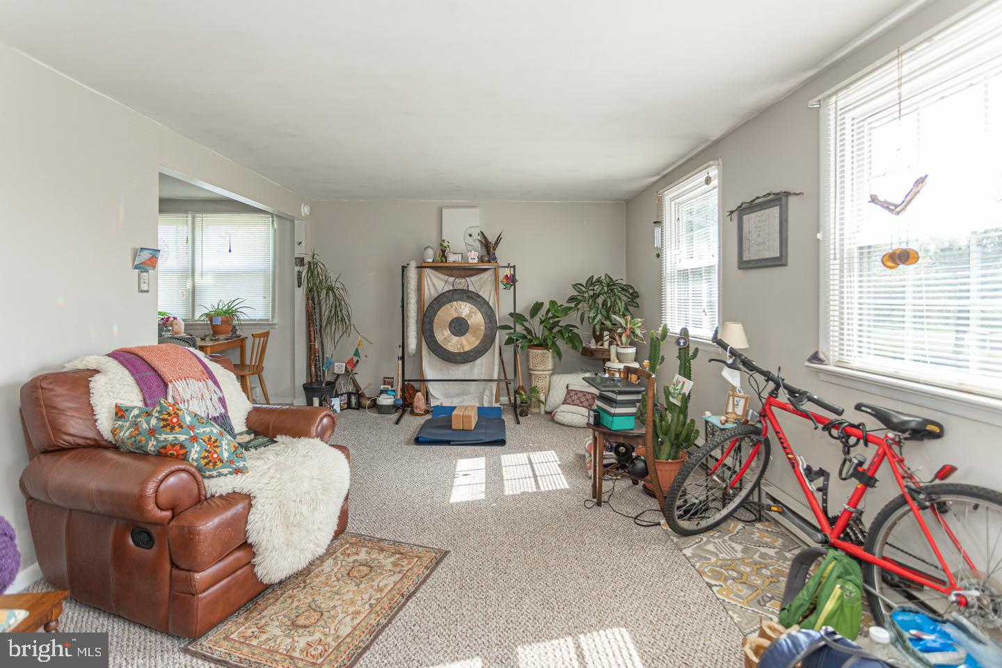 7 7 Corner Road Perkasie, PA 18944 - Photo 16 of 38 1627 Living Room