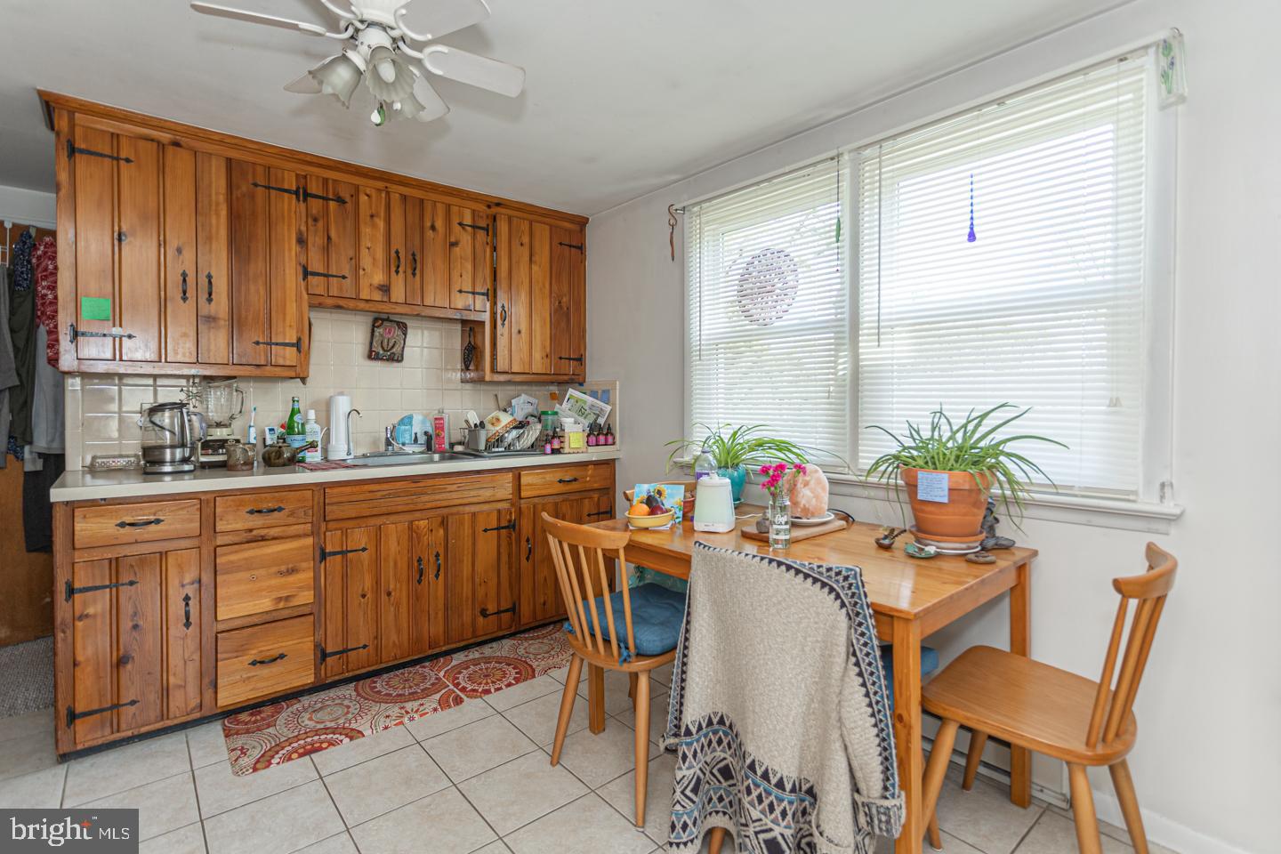 7 7 Corner Road Perkasie, PA 18944 - Photo 19 of 38 1627 Eat-in Kitchen