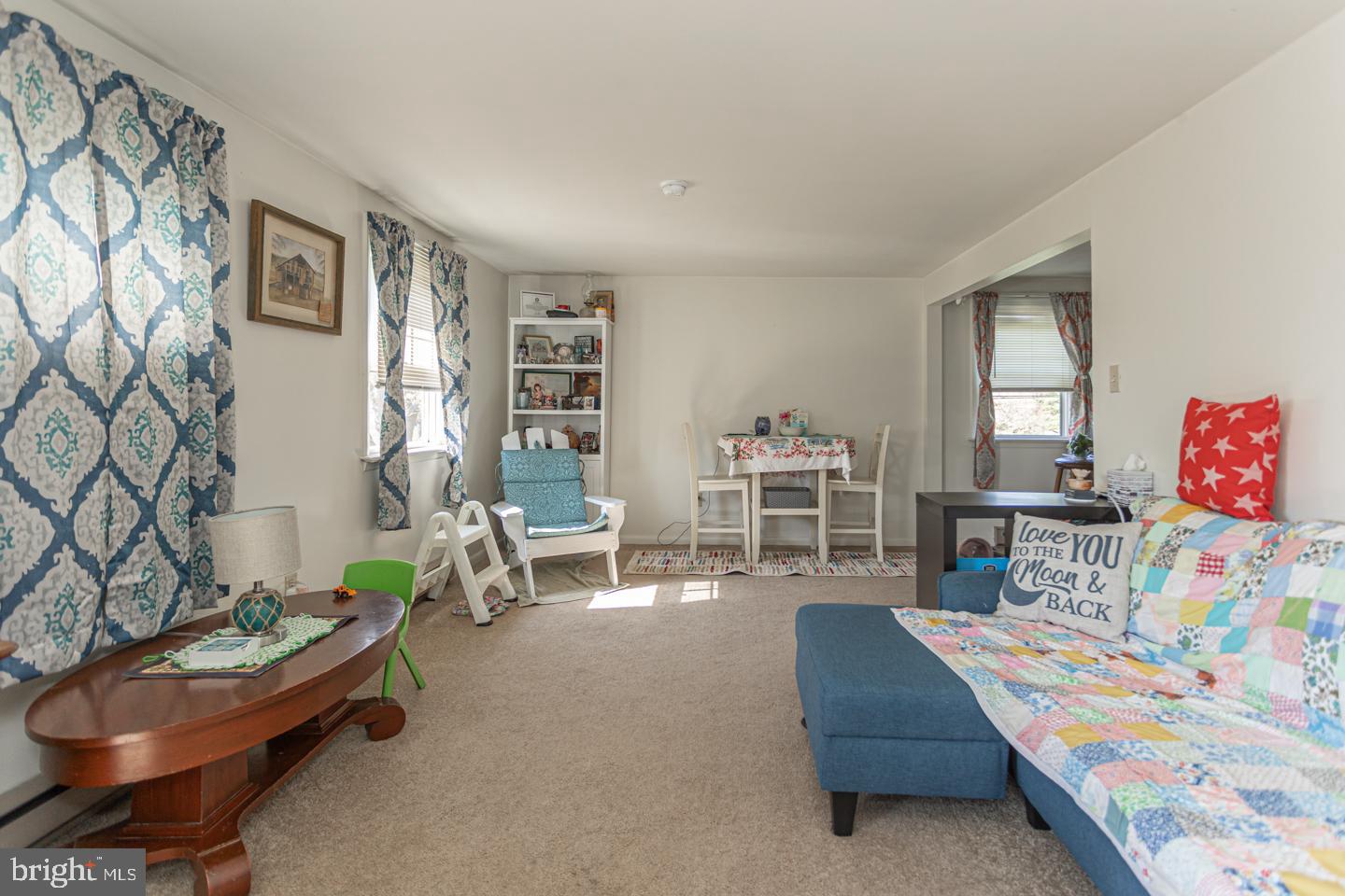 7 7 Corner Road Perkasie, PA 18944 - Photo 8 of 38 1623 Living Room