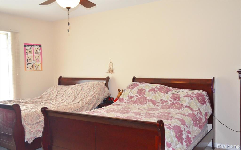 29602 Middlebelt Road, Unit 2801 Farmington Hills, MI 48334 - Photo 18 of 42