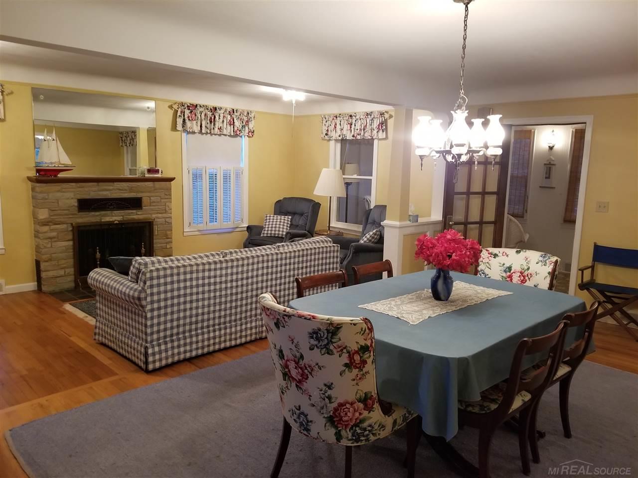 2045 Lakeshore Road Applegate, MI 48401 - Photo 17 of 51