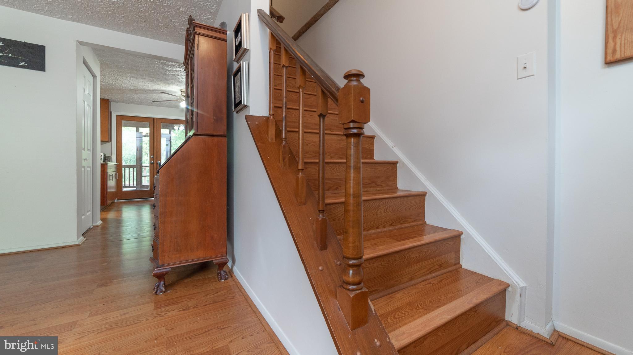 10544 Apple Ridge Road Gaithersburg, MD 20886 - Photo 12 of 24