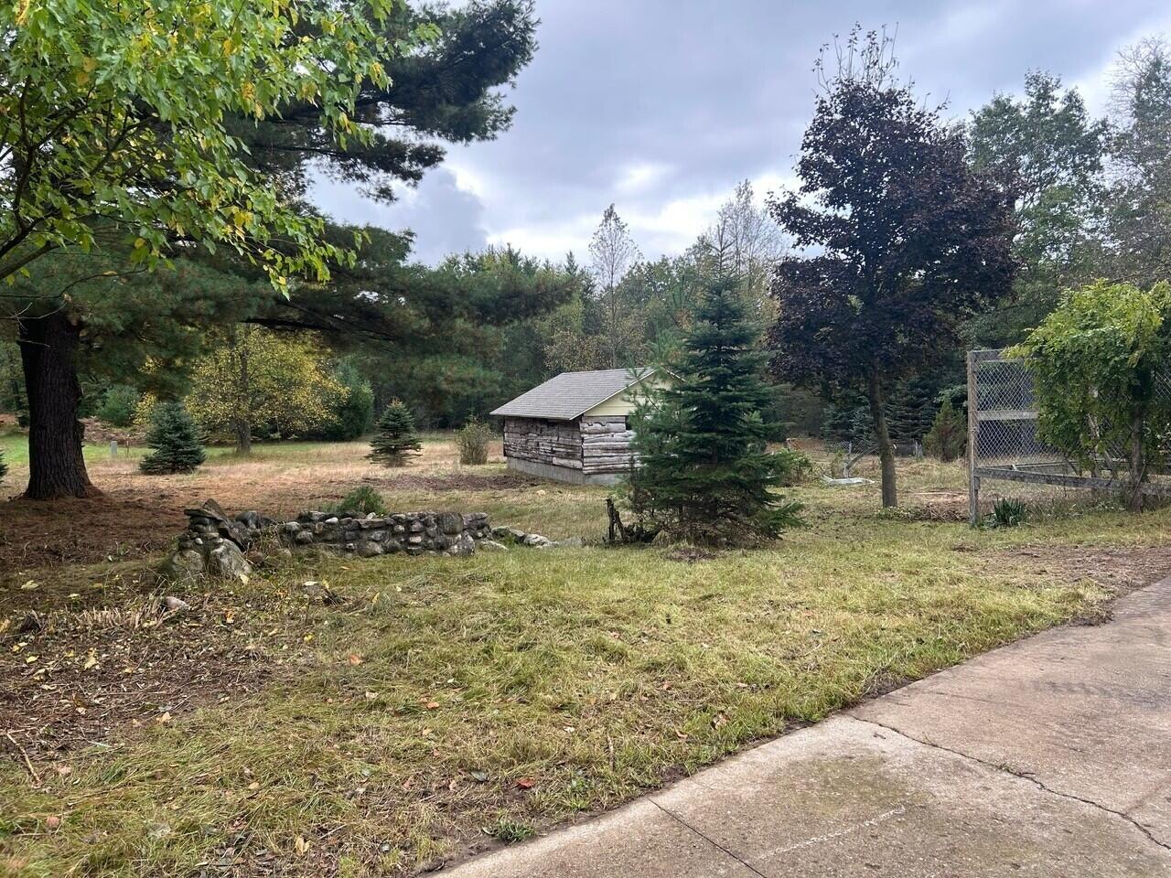 8710 Jouppi Road Kaleva, MI 49645 - Photo 10 of 38 1