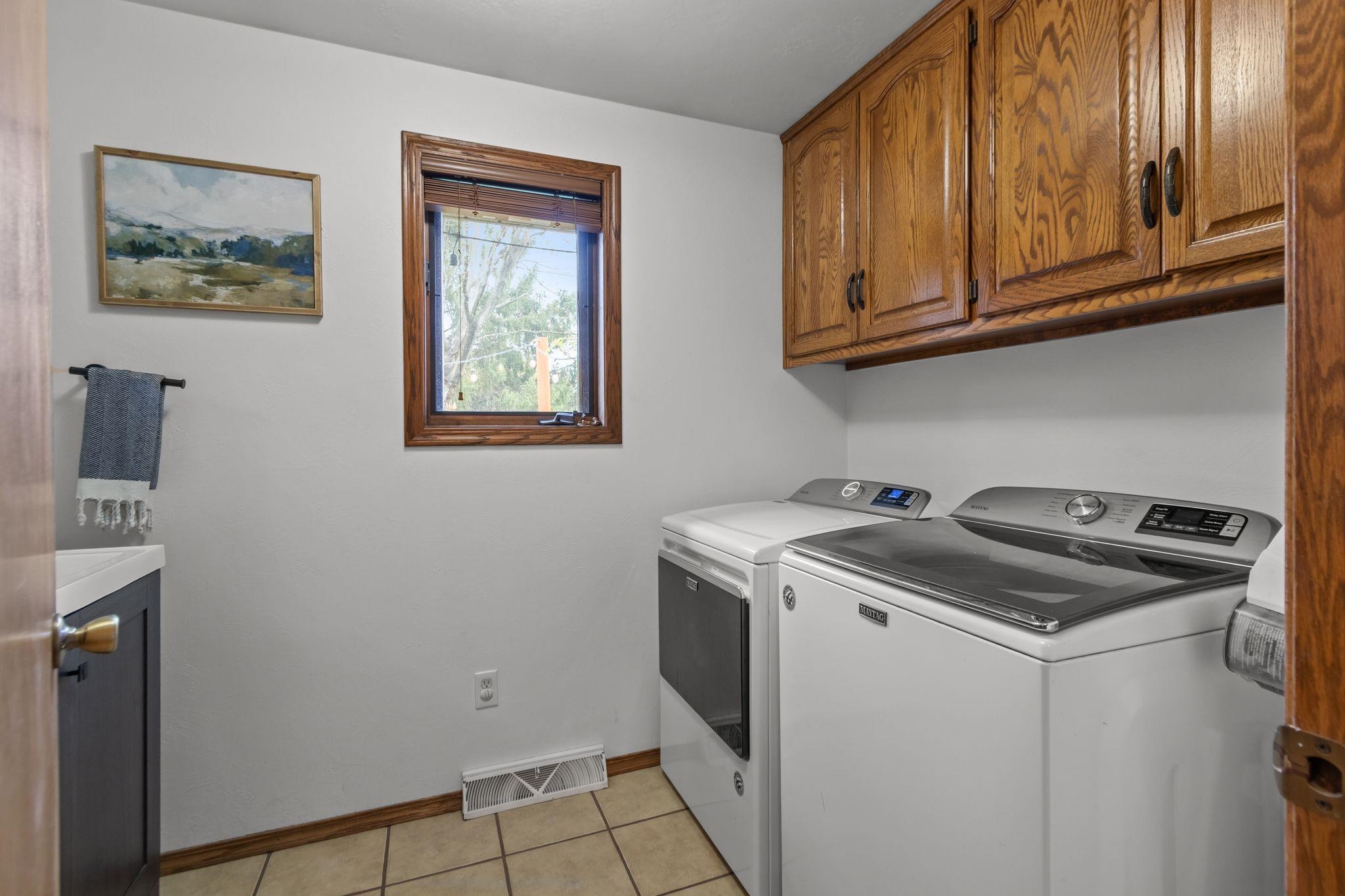 2212 West Seneca Drive Appleton, WI 54914 - Photo 16 of 46