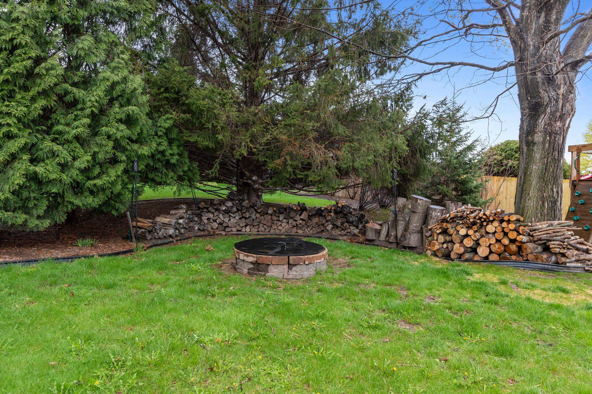 2212 West Seneca Drive Appleton, WI 54914 - Photo 41 of 46