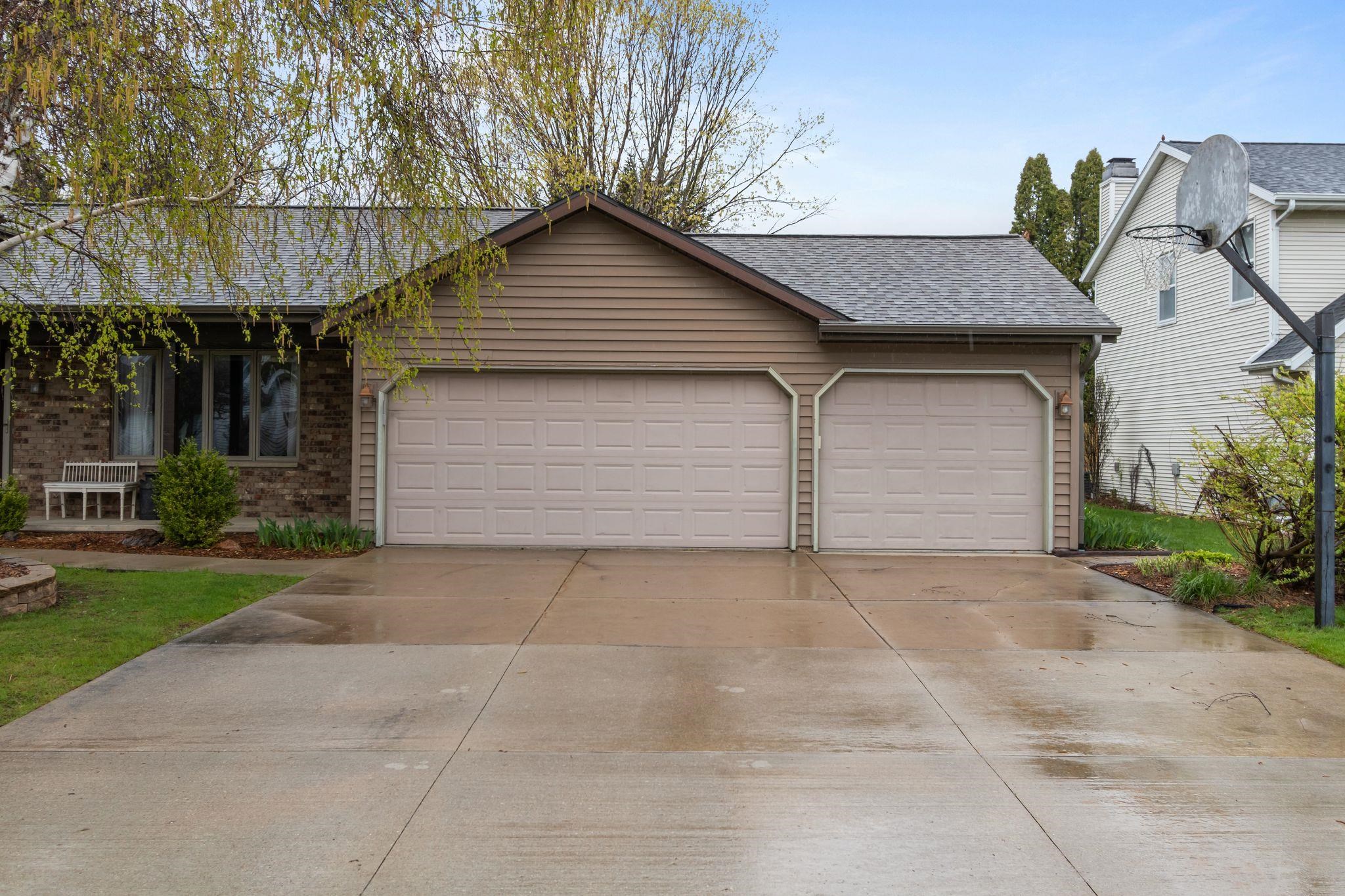 2212 West Seneca Drive Appleton, WI 54914 - Photo 46 of 46