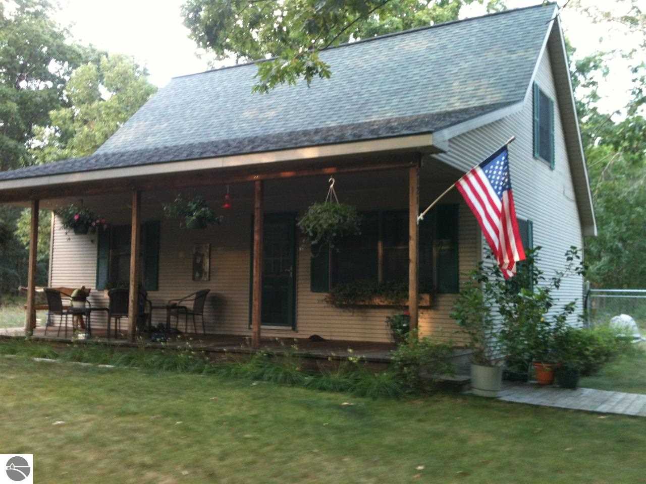 5121 Karlin Road Interlochen, MI 49643 - Photo 14 of 15 1778817-13.JPG