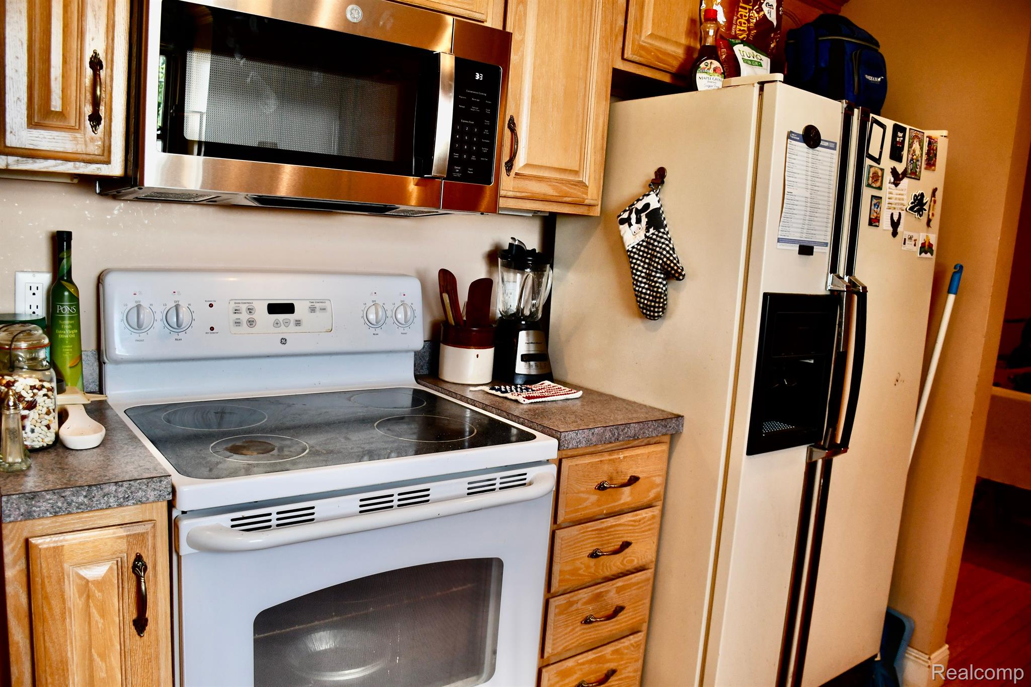 14726 Eureka Road Southgate, MI 48195 - Photo 17 of 18 Gallery Image 17