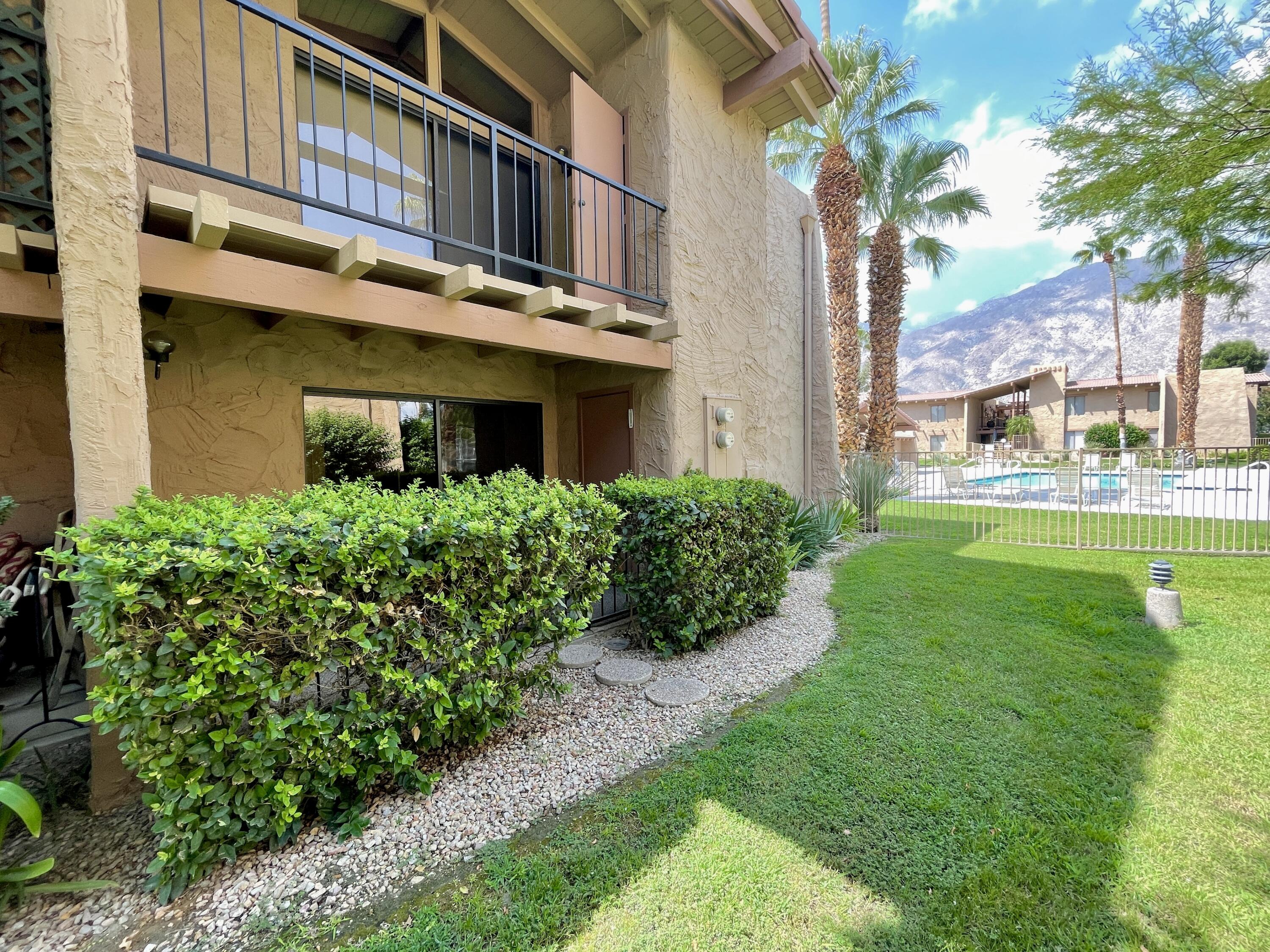 1050 Ramon Road, Unit 5 Palm Springs, CA 92264 - Photo 3 of 28 IMG_4012