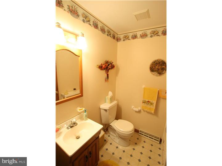 102 Sunshine Lane Middletown, DE 19709 - Photo 16 of 19 Bathroom
