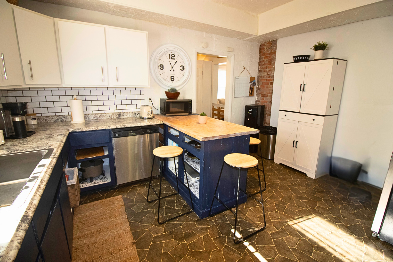641 Aberdeen Street Marseilles, IL 61341 - Photo 12 of 28 a kitchen with stainless steel appliances granite countertop a sink stove and refrigerator