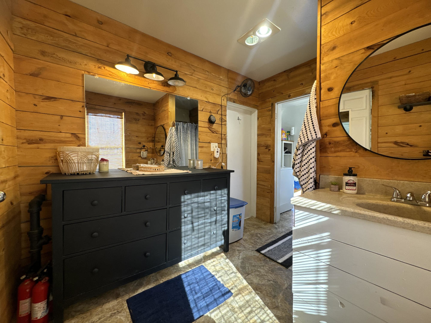 641 Aberdeen Street Marseilles, IL 61341 - Photo 20 of 28 a bathroom with a sink and a mirror