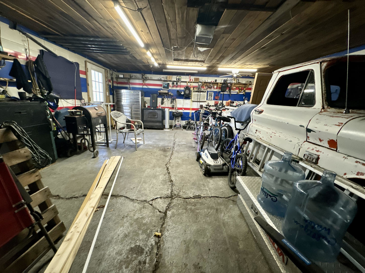 641 Aberdeen Street Marseilles, IL 61341 - Photo 28 of 28 a view of a room with gym equipment