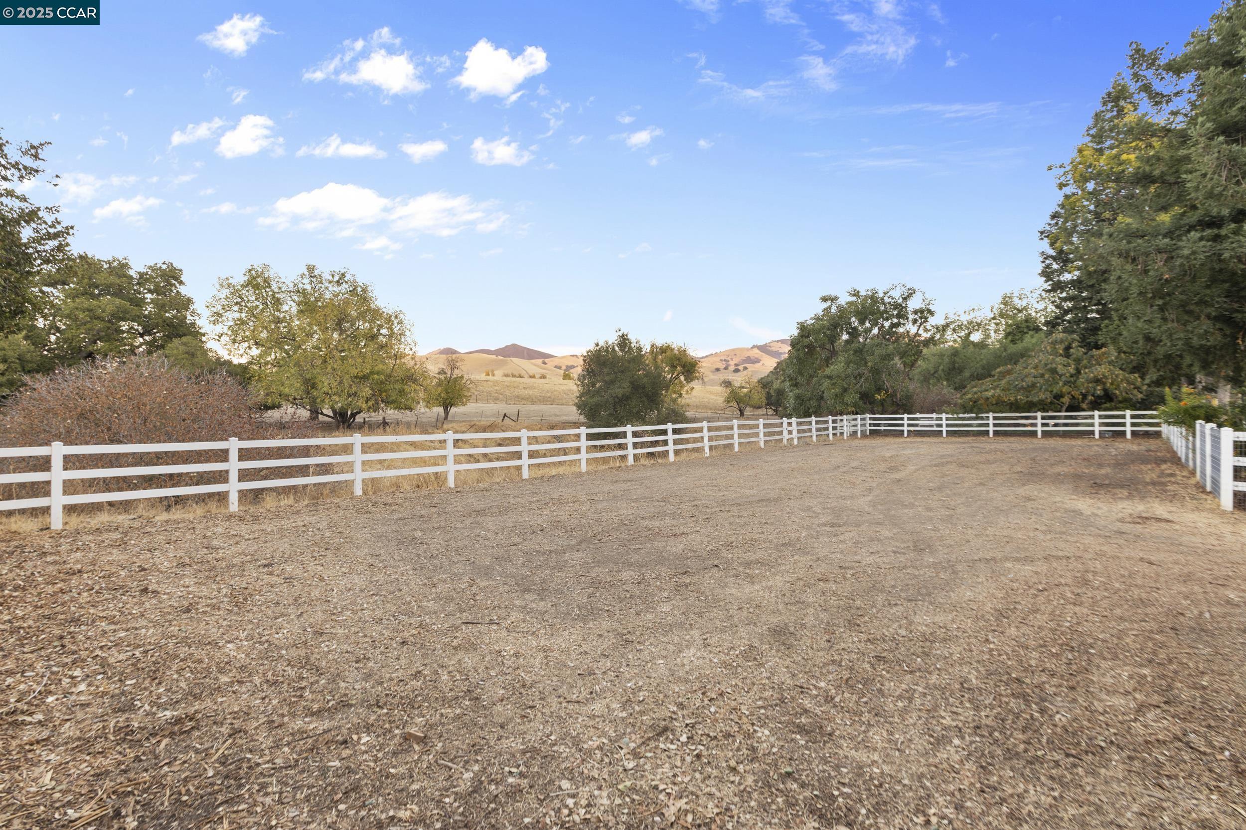 350 Pine Creek Road Walnut Creek, CA 94598 - Photo 45 of 59