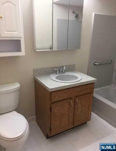 2 Richmond Road, Unit 110 West Milford, NJ 07480 - Photo 16 of 45