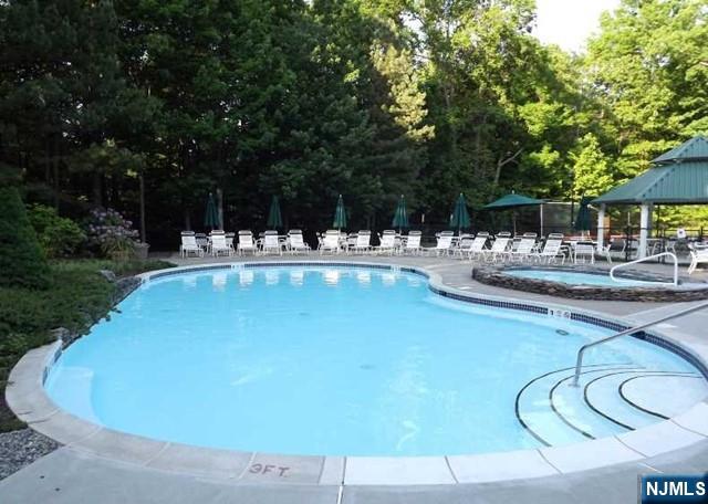 2 Richmond Road, Unit 110 West Milford, NJ 07480 - Photo 36 of 45