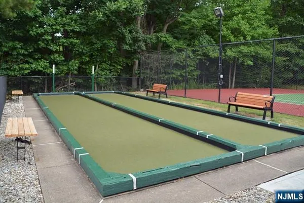 $2,200 | 2 Richmond Road, Unit 110, West Milford, NJ 07480