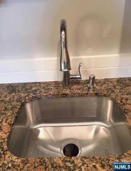 2 Richmond Road, Unit 110 West Milford, NJ 07480 - Photo 6 of 45