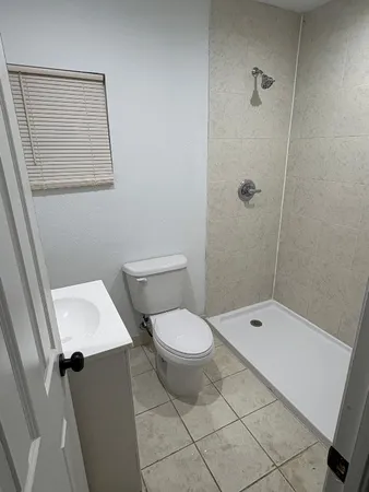 $2,500 | 5642 Ricky Street, Houston, TX 77033