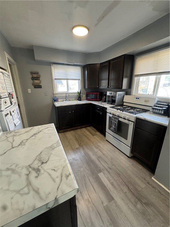 1010 East Riverside Avenue Decatur, IL 62521 - Photo 6 of 15