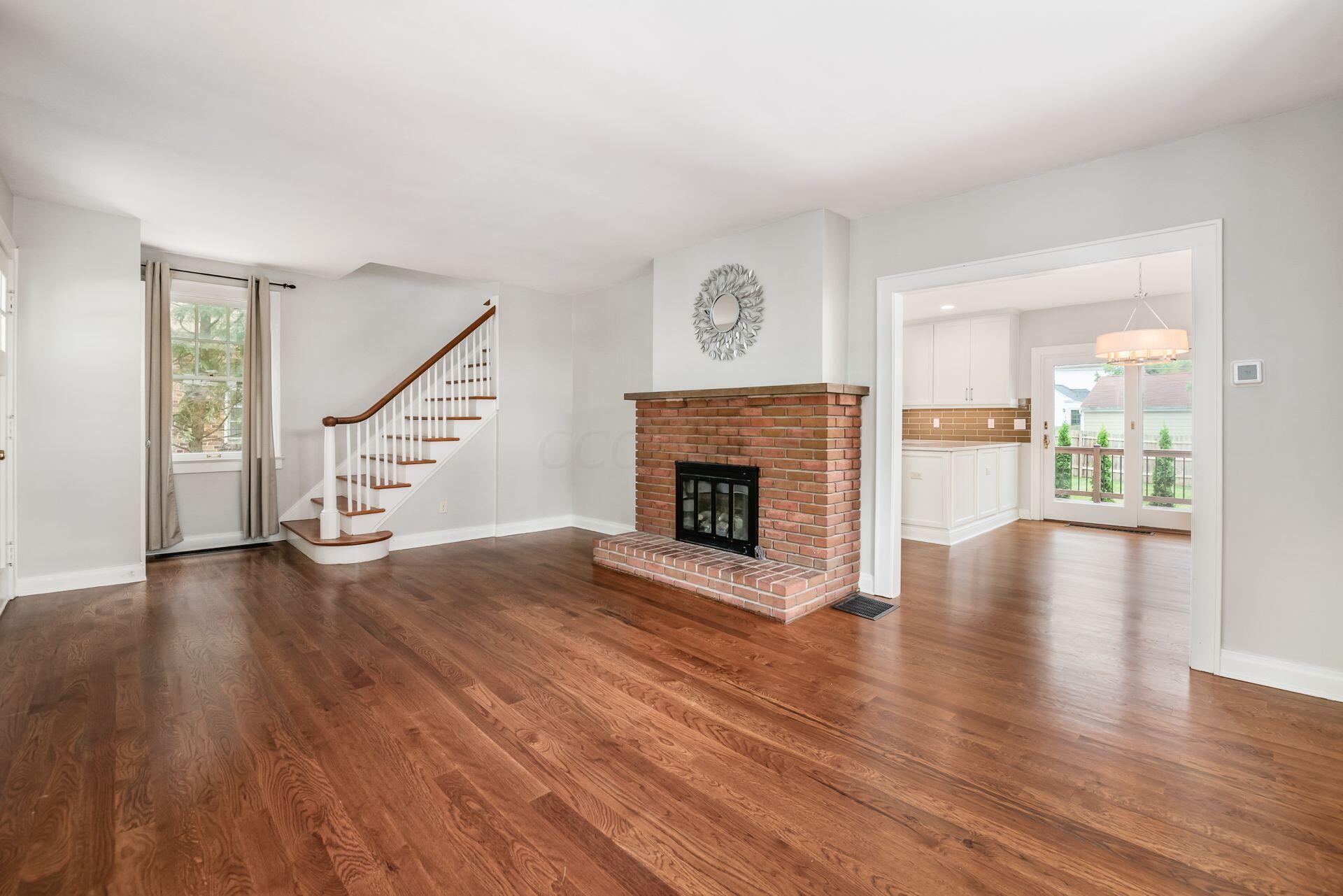 173 Winthrop Road Columbus, OH 43214 - Photo 11 of 65 012_ Rd Columbus OH 43214 USA