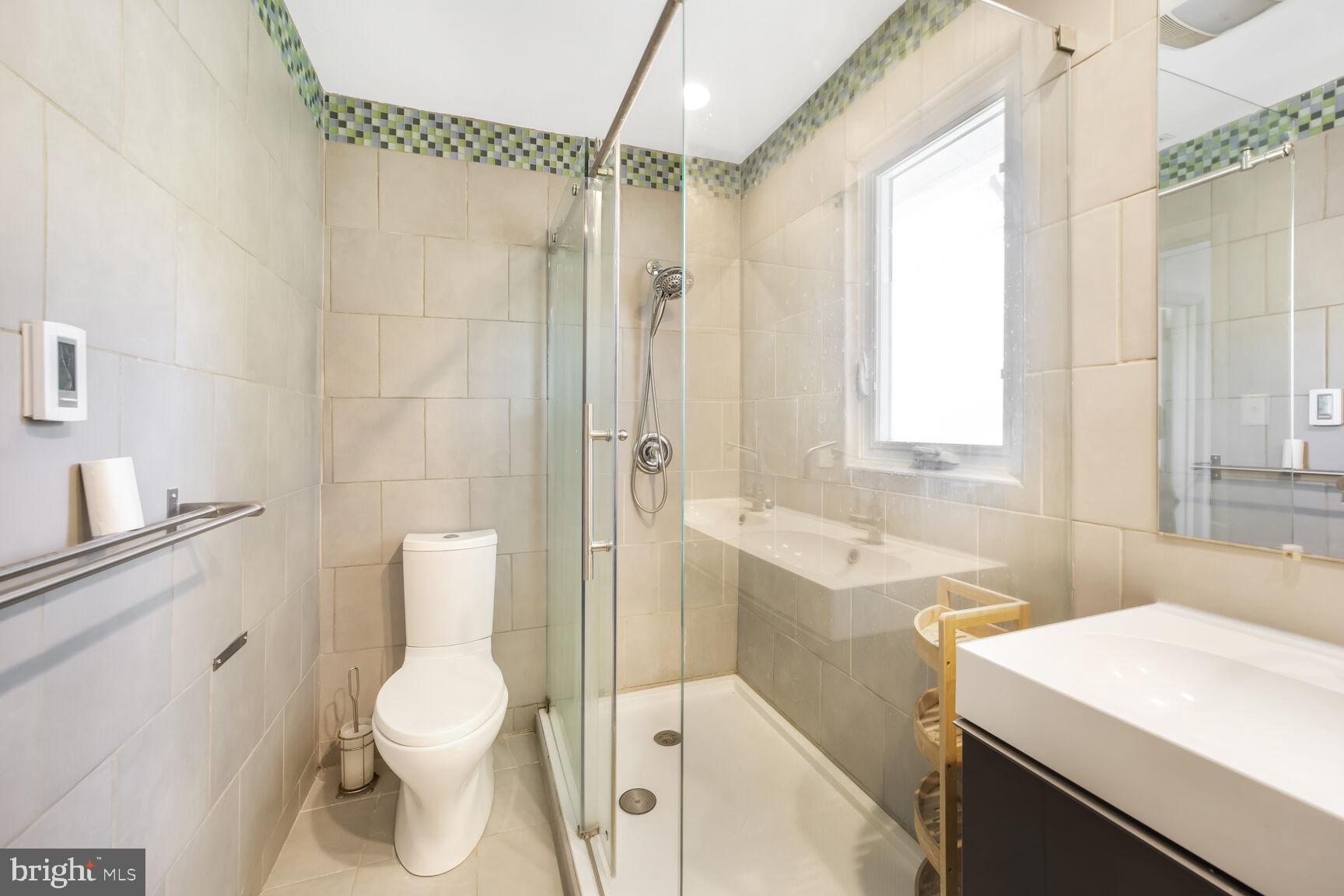 1033 Hart Road Towson, MD 21286 - Photo 22 of 32