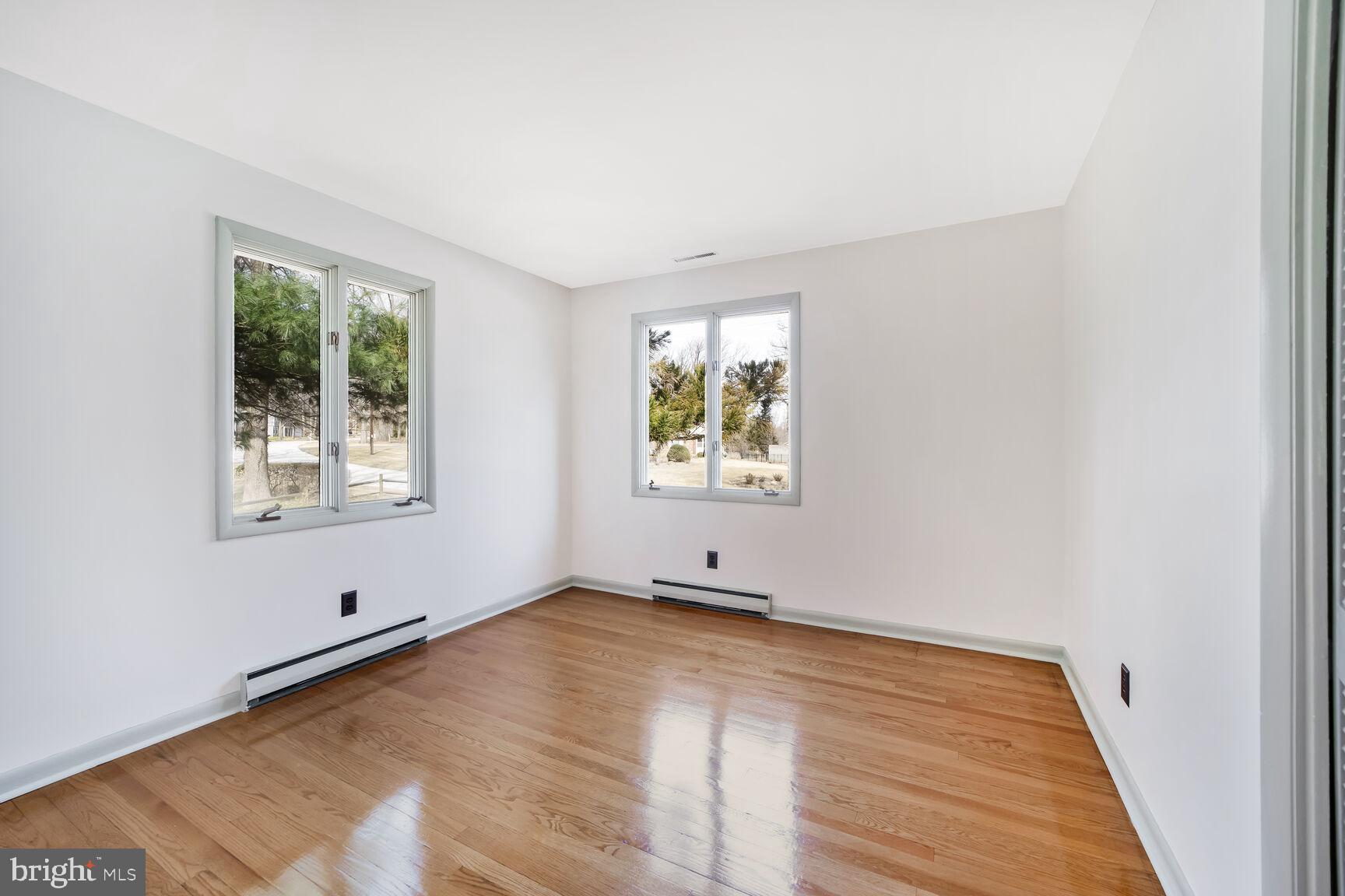 1033 Hart Road Towson, MD 21286 - Photo 10 of 32