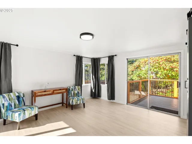 $575,000 | 2135 Southeast Minter Bridge Road, Hillsboro, OR 97123