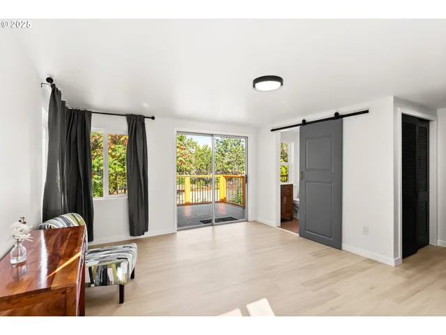 $575,000 | 2135 Southeast Minter Bridge Road, Hillsboro, OR 97123