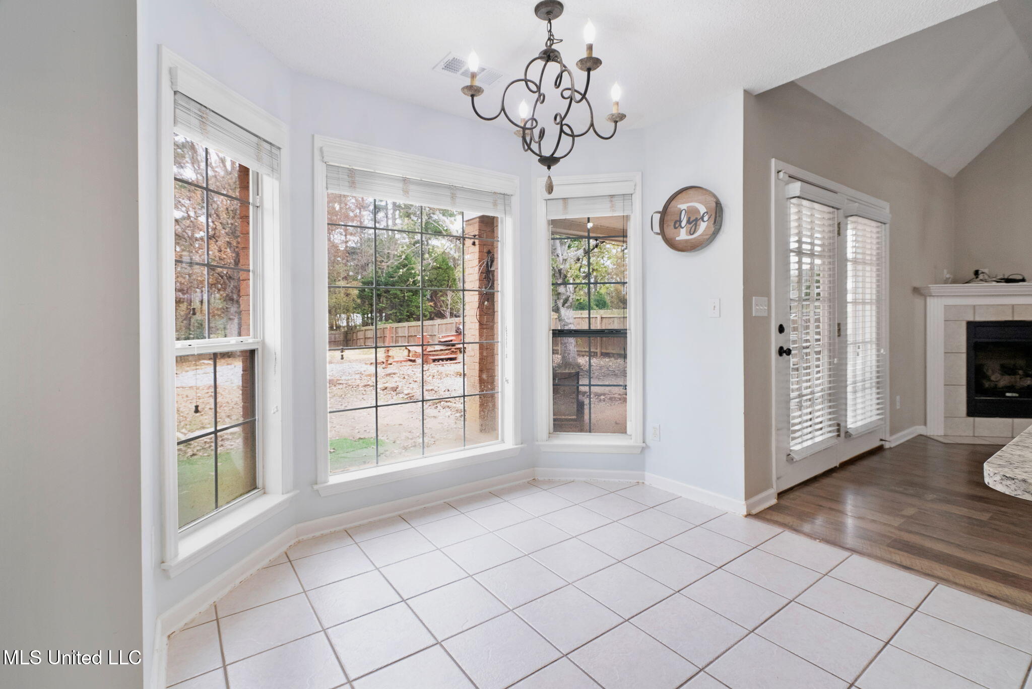 1106 Fawn Drive Hernando, MS 38632 - Photo 11 of 30 12-web-or-mls-1106 Fawn Dr-12