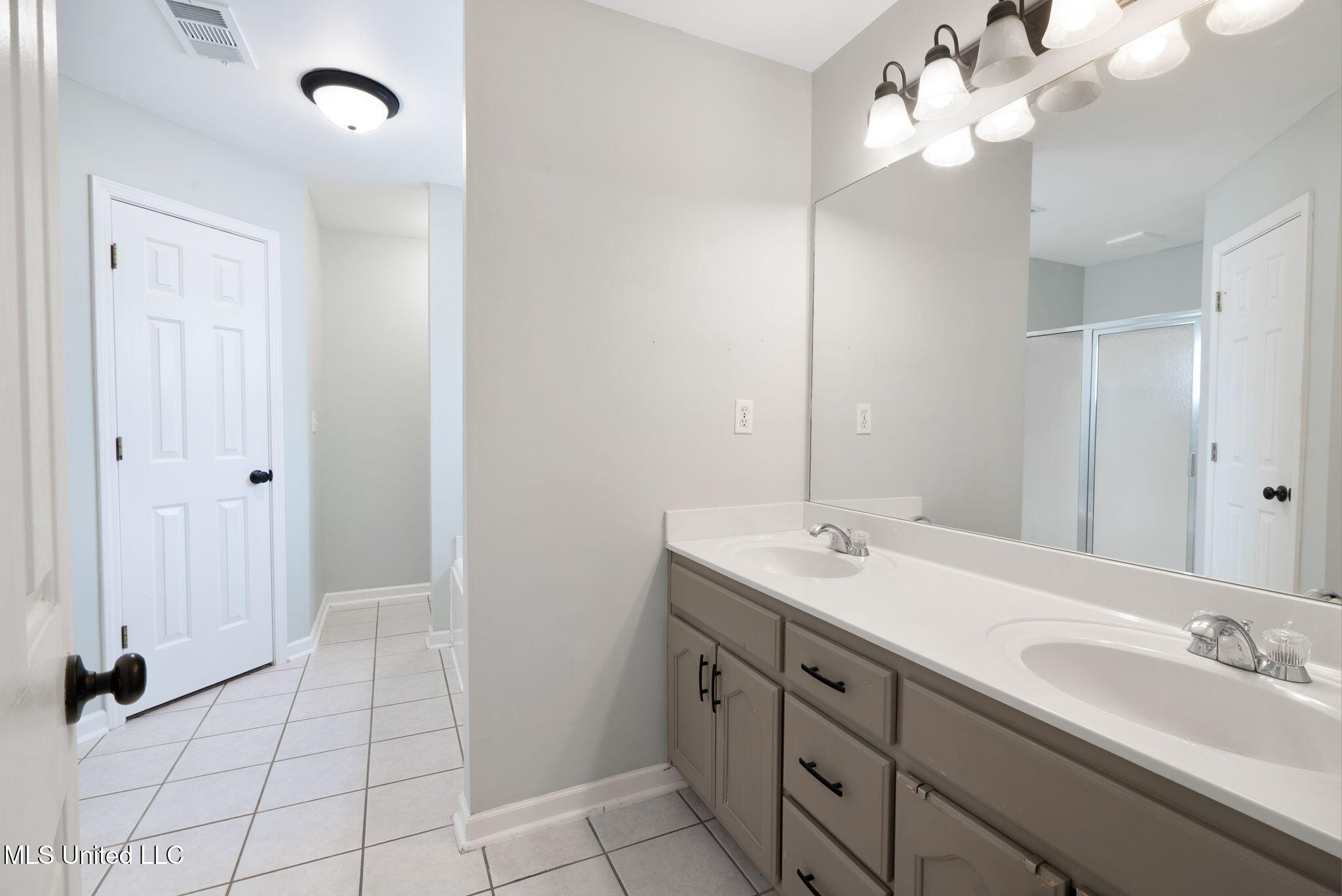 1106 Fawn Drive Hernando, MS 38632 - Photo 14 of 30 15-web-or-mls-1106 Fawn Dr-15