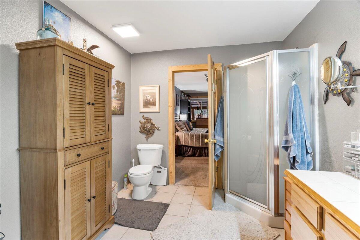 1735 Rector Road La Pine, OR 97739 - Photo 20 of 40 Primary Bath - Stall Shower
