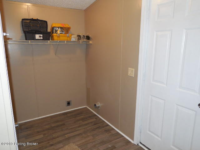 112 Barnyard Road Milton, KY 40045 - Photo 16 of 25 Laundry
