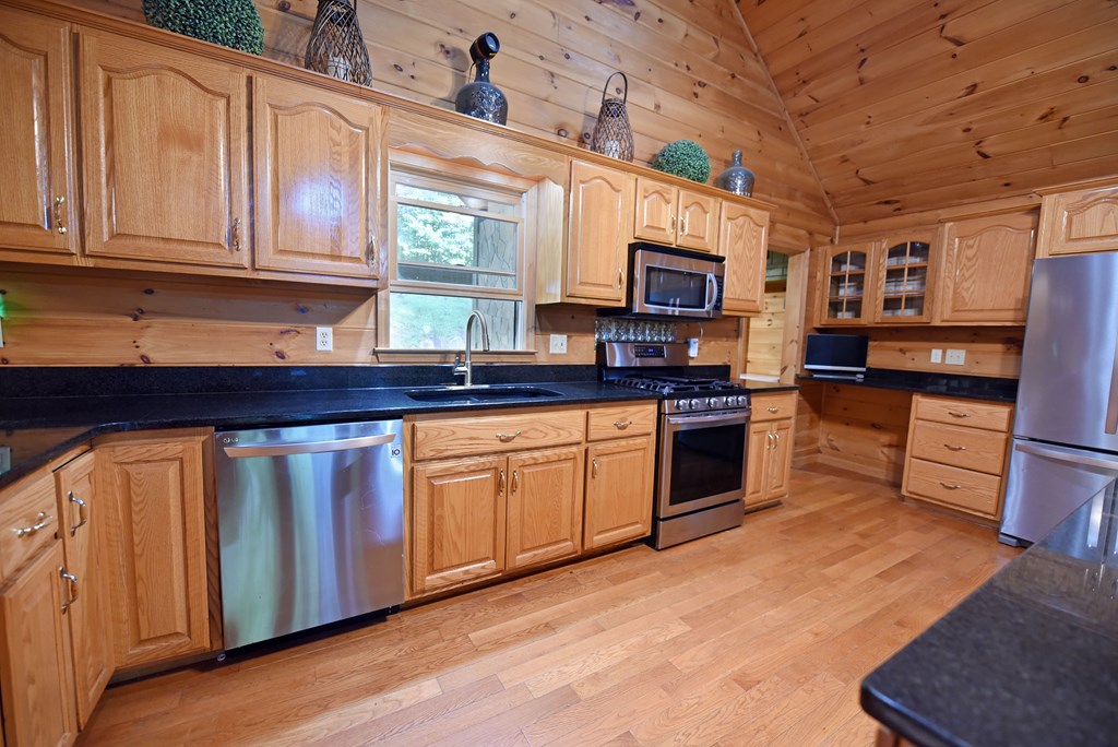 713 Blue Ridge Trail Morganton, GA 30560 - Photo 17 of 62 Gallery Image 17