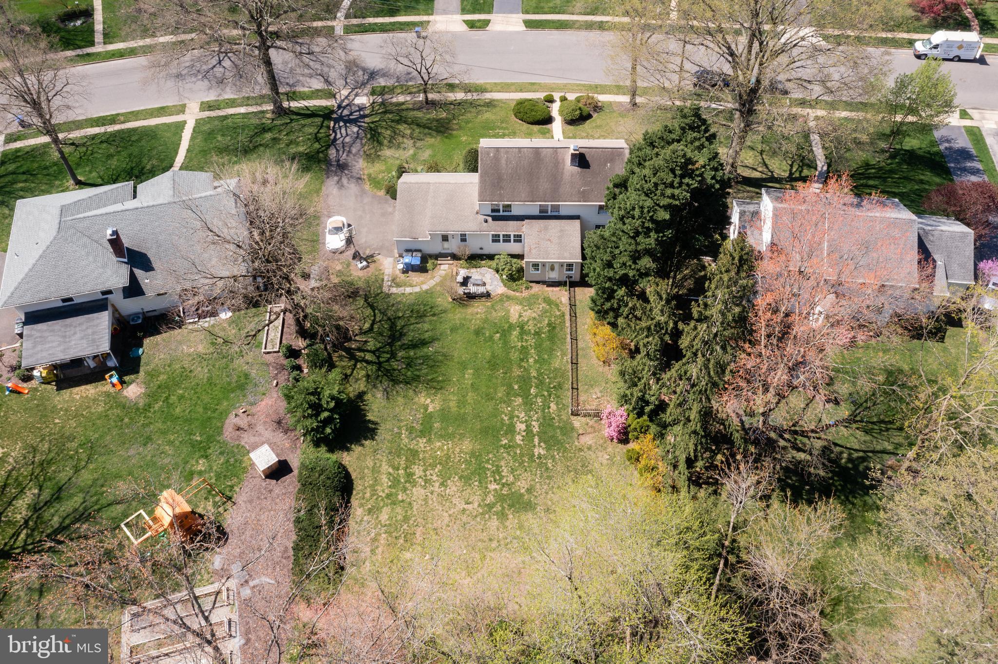 137 Ramblewood Road Moorestown, NJ 08057 - Photo 4 of 50 Gallery Image 4