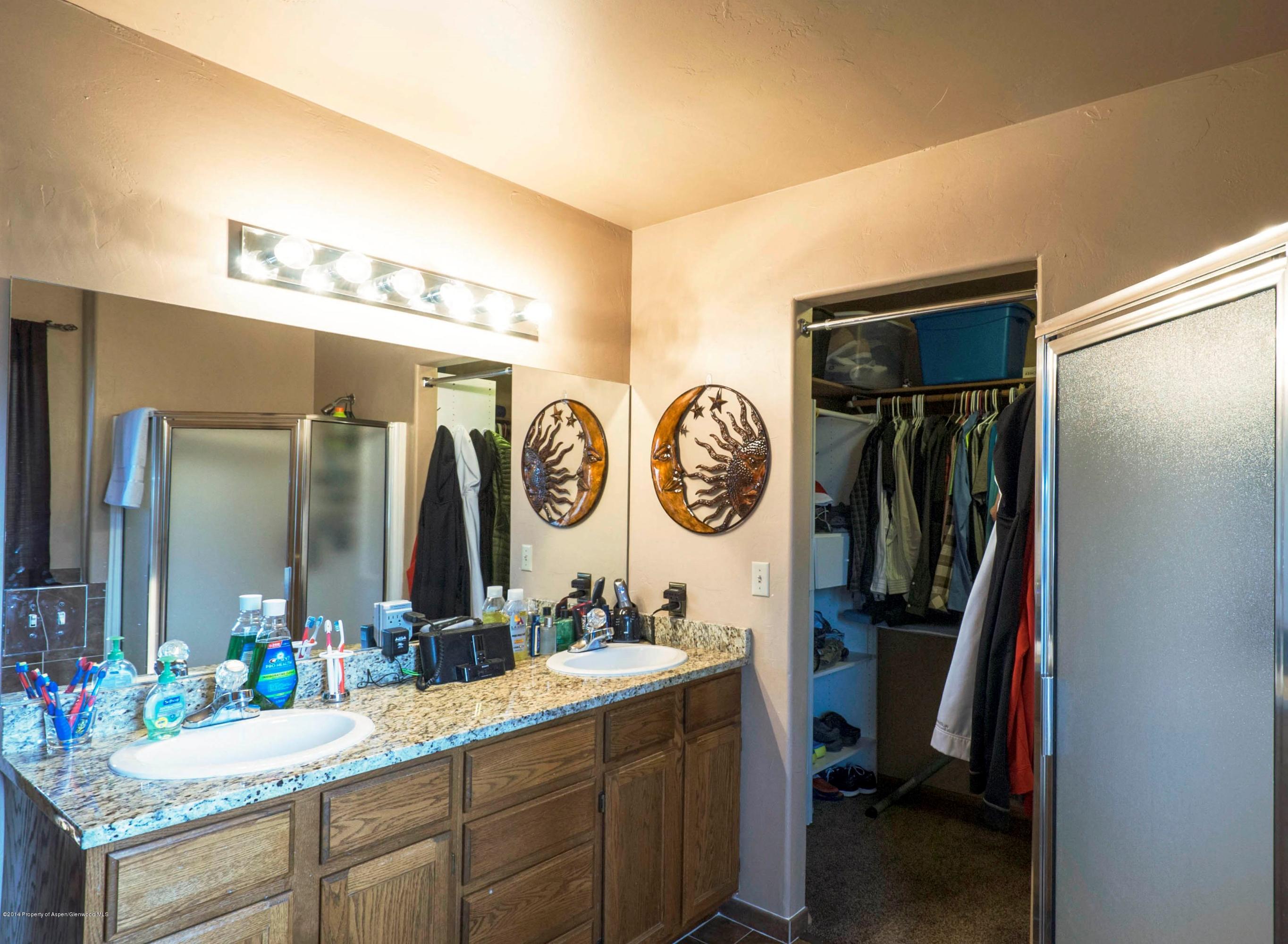 630 Surrey Road Carbondale, CO 81623 - Photo 10 of 19 Master Bath.Walk in Closet