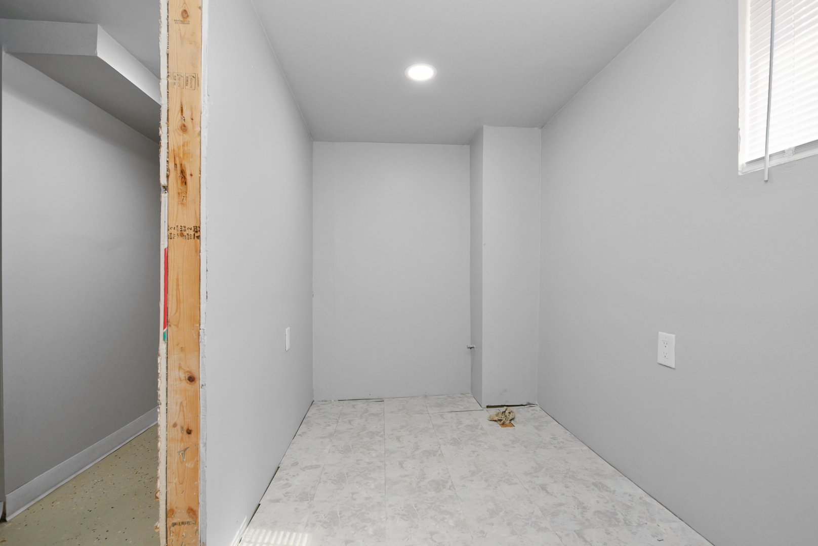 14823 Grant Street Dolton, IL 60419 - Photo 34 of 37 a view of an empty room