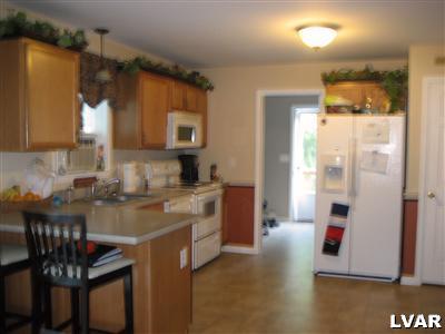169 Panther Run Road Jim Thorpe, PA 18229 - Photo 3 of 5 Gallery Image 3